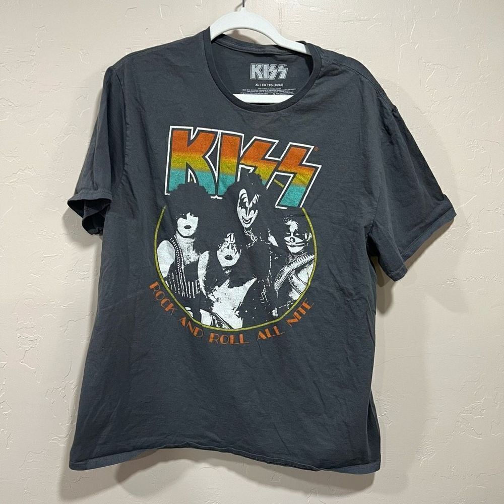 KISS ~ Rock Band T-Shirt with Short Sleeves Rock and Roll All Night
